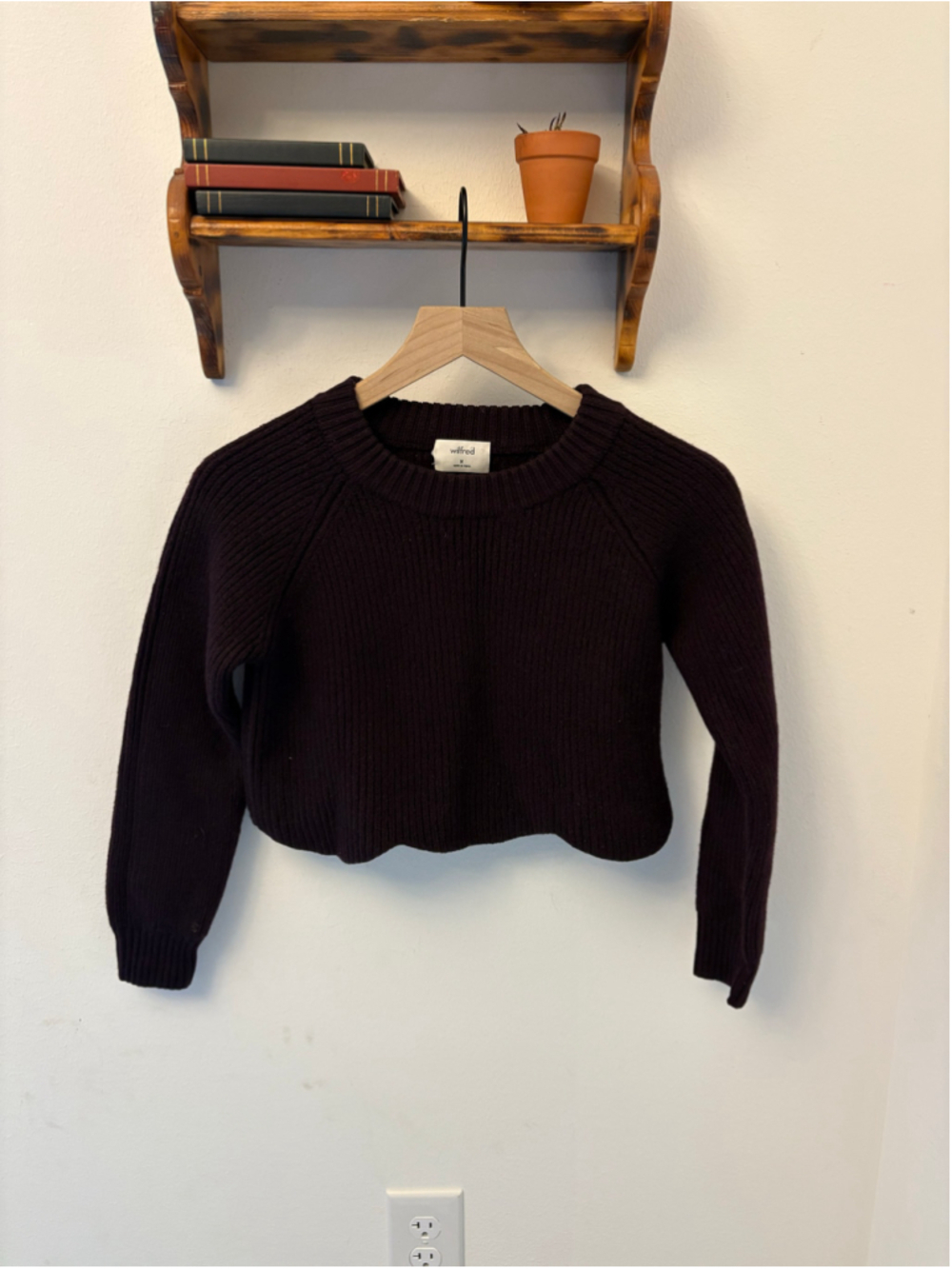 Wilfred by Aritzia Sardou 100% Merino Wool Sweater Size Medium